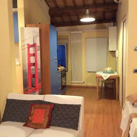 Apartmán In The Center Of Excellent For Smart Work Ferrara